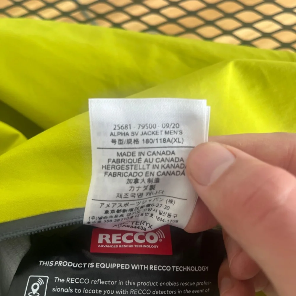 Arc’terxy Alpha SV Jacket - Picture 3 of 4